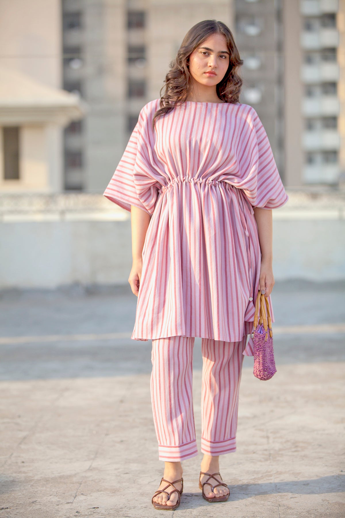 Gulabi Kaftan Set