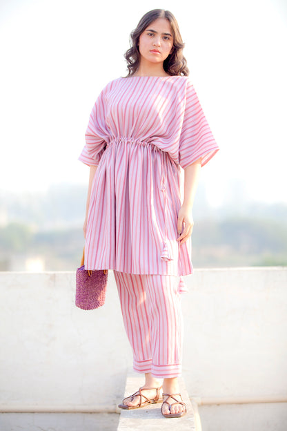 Gulabi Kaftan Set