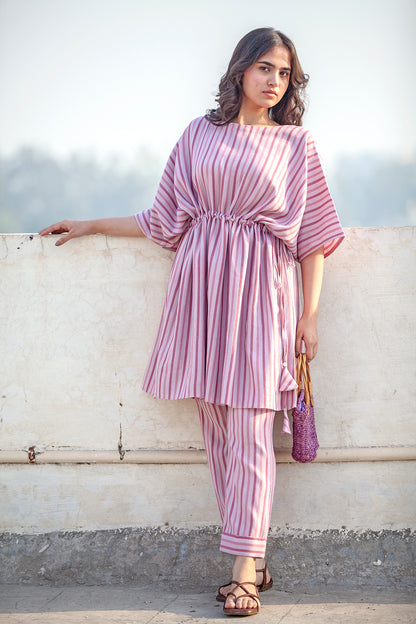 Gulabi Kaftan Set