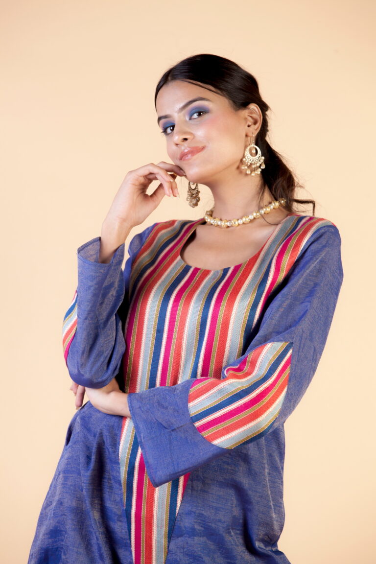 Neelam Zari Tunic Set