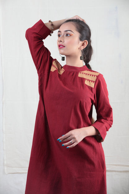 Manjestha Collared Tunic